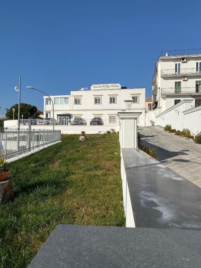 Grand Hotel Royal Pompeya Exterior foto